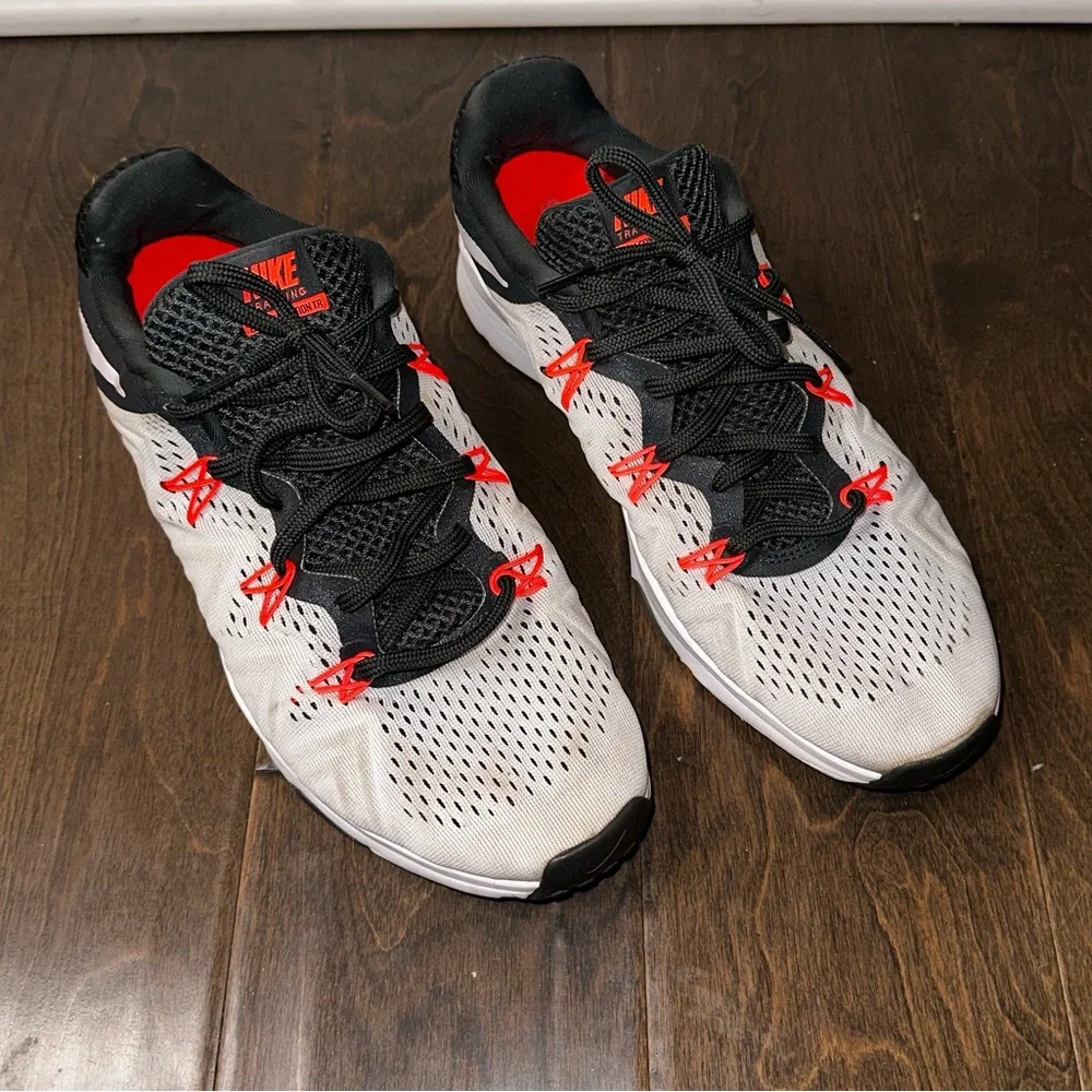 Nike Zoom Condition TR Cross Training Sneaker White Black Gym Shoe Size 11